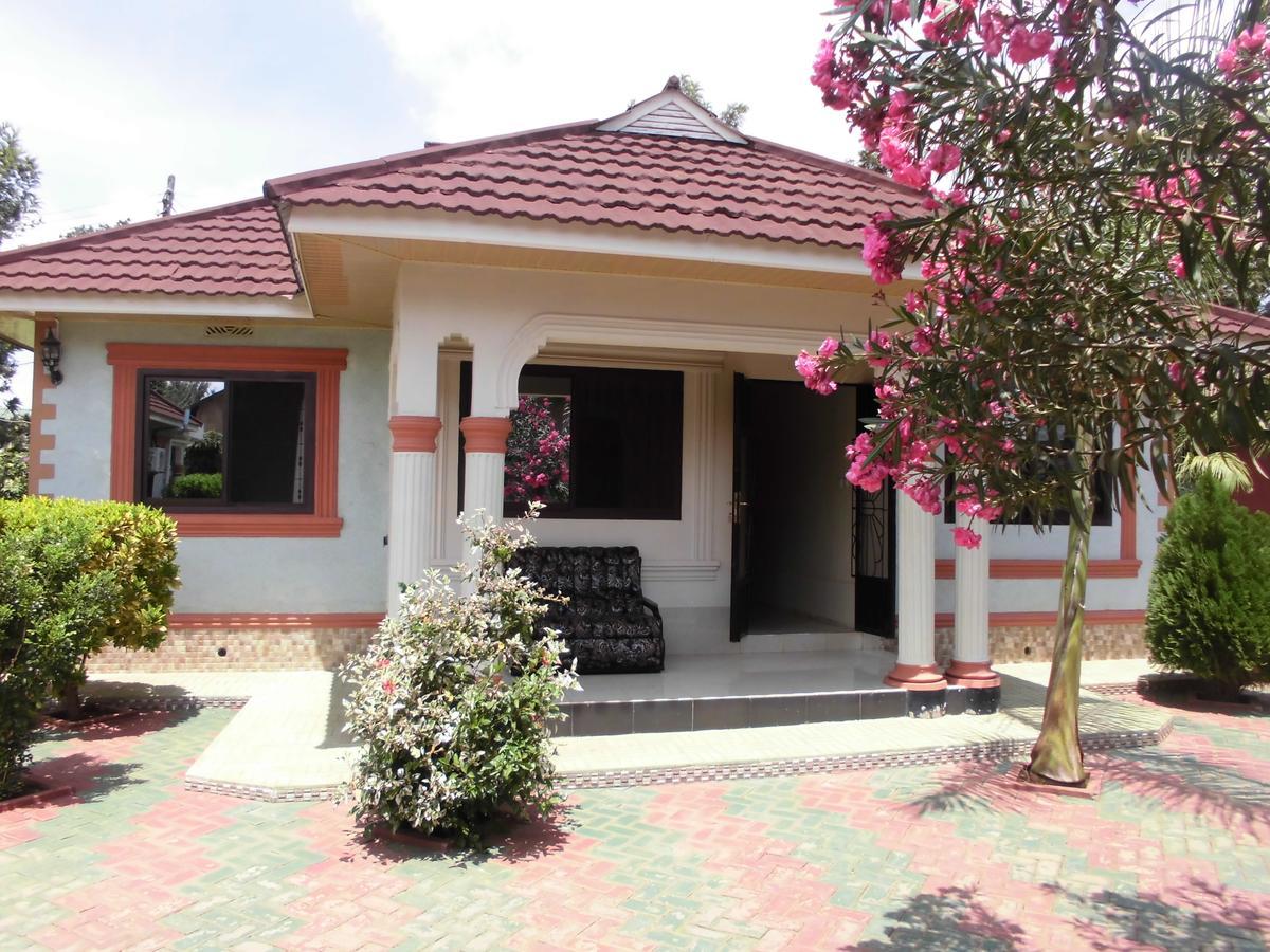 Kili Cottages Moshi Exterior foto