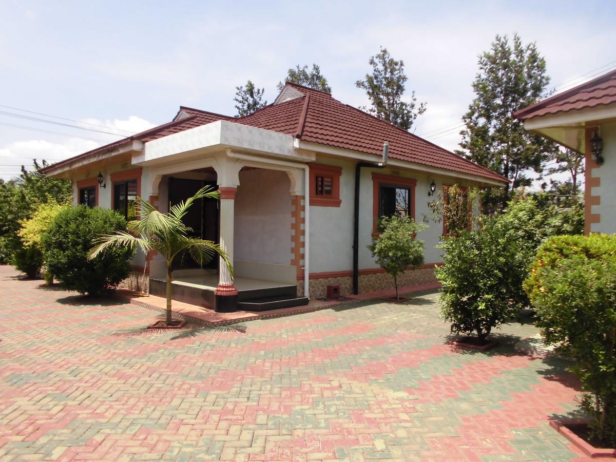 Kili Cottages Moshi Exterior foto